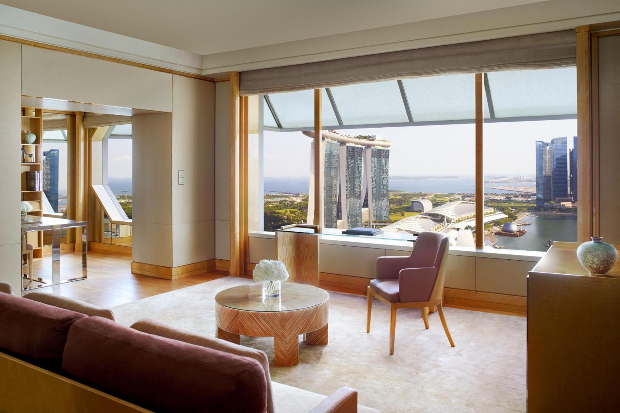 The Ritz-carlton, Millenia 5* Singapura