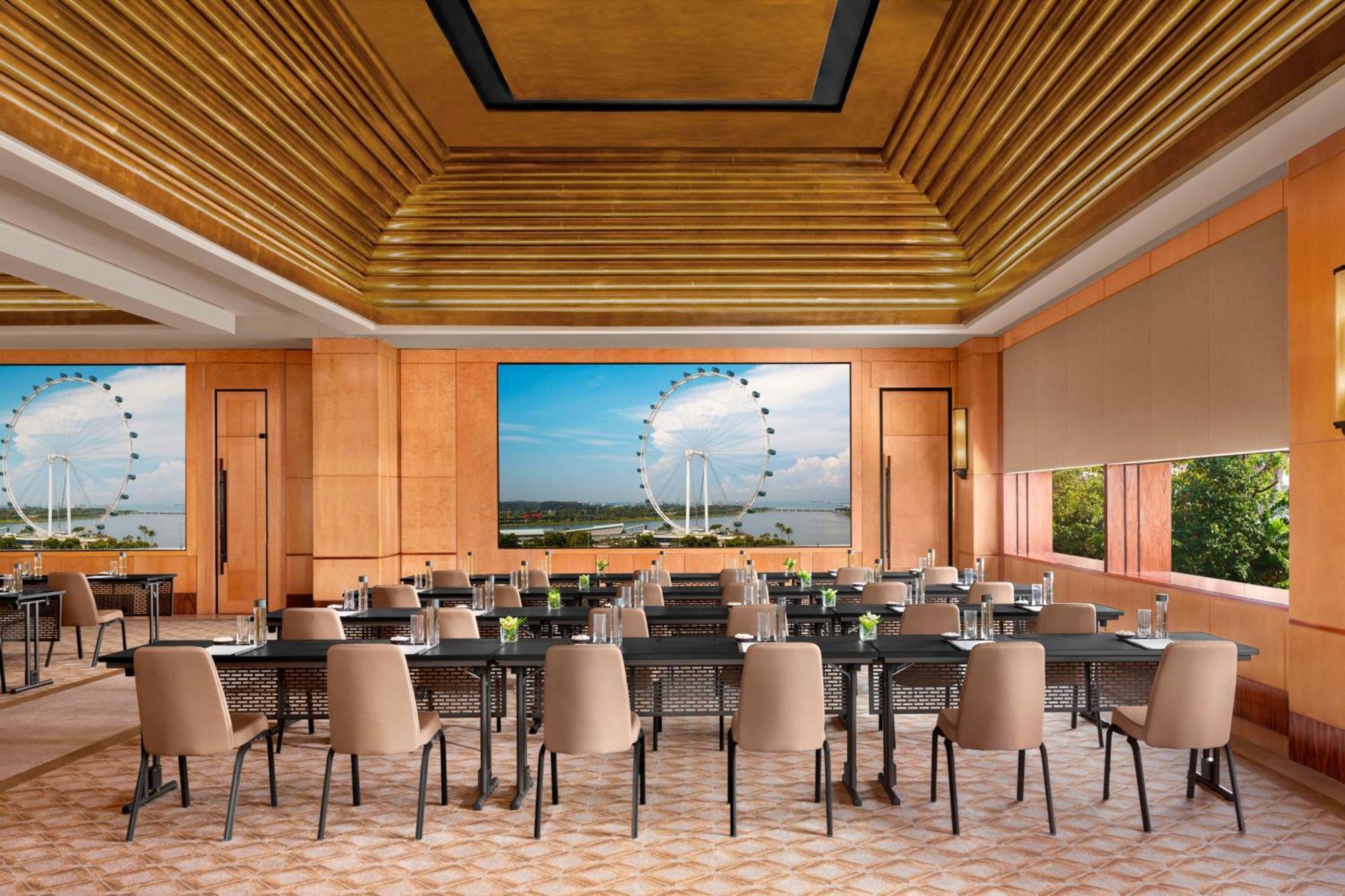 The Ritz-carlton, Millenia Hotel Singapura