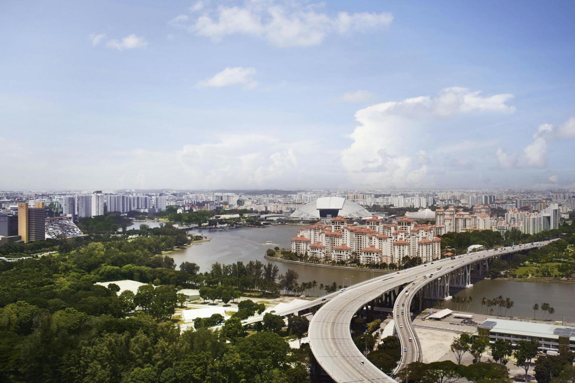 The Ritz-carlton, Millenia 5* Singapura
