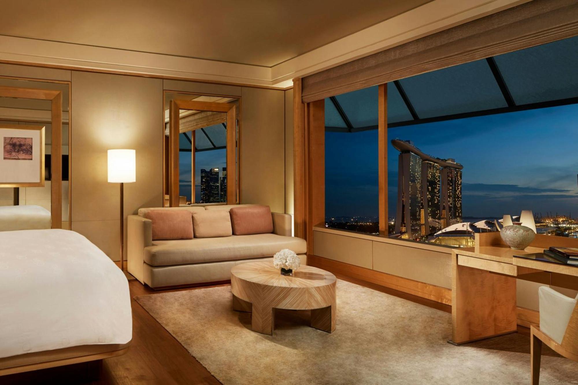 The Ritz-carlton, Millenia 5* Singapura